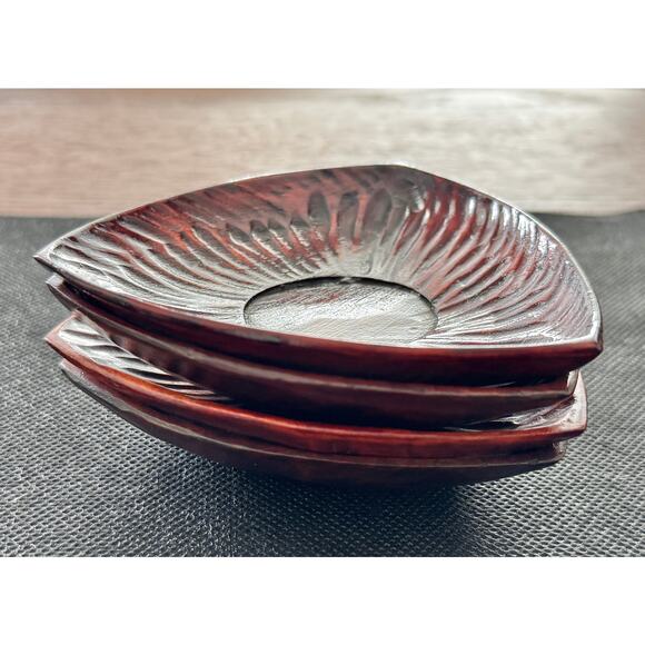 Vintage Japanese Wooden Coasters / Triangle Tea Saucers, Hand-Carved (Set of 4) - Picture 9 of 10